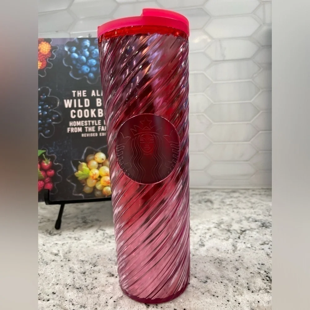 Starbucks Pink Spiral Swirl Stripe Textured Water Bottle Tumbler. NWT. Pretty!